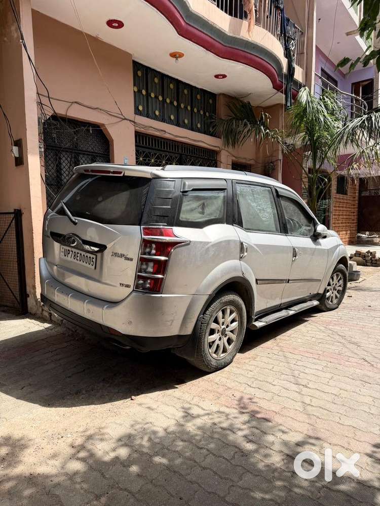 Mahindra Xuv500 W10 Sunroof
