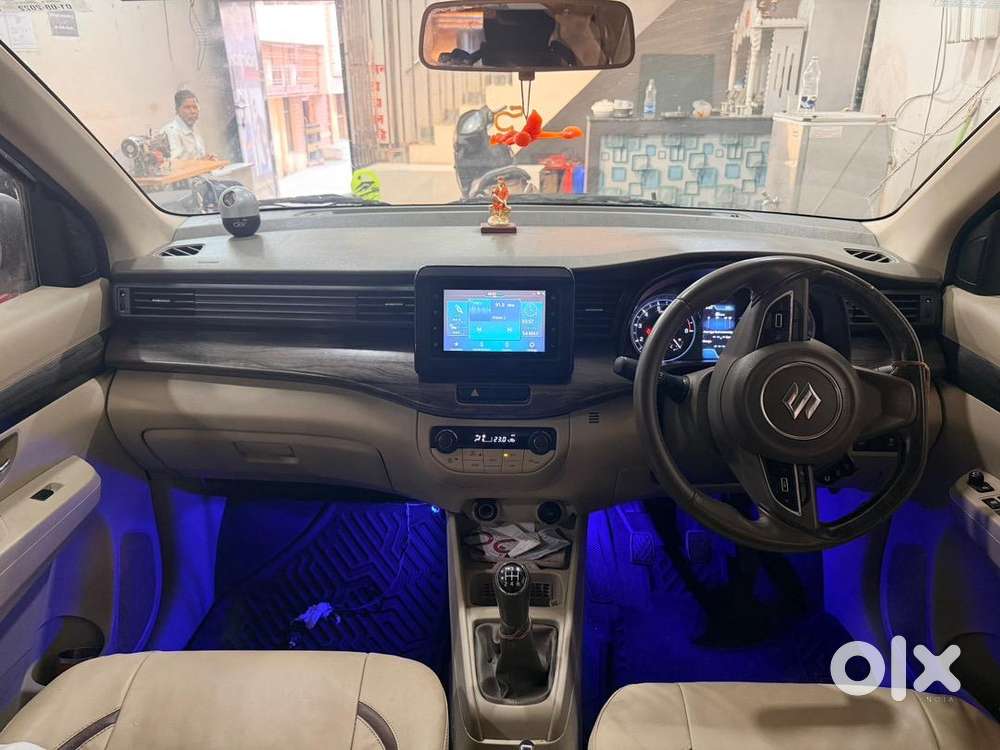 Maruti Suzuki Ertiga 2023 Petrol 25100 Km Driven
