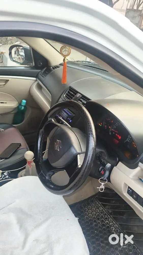 Maruti Suzuki Swift Dzire 2022 Company Fitted Cng & Petrol 141300 Km