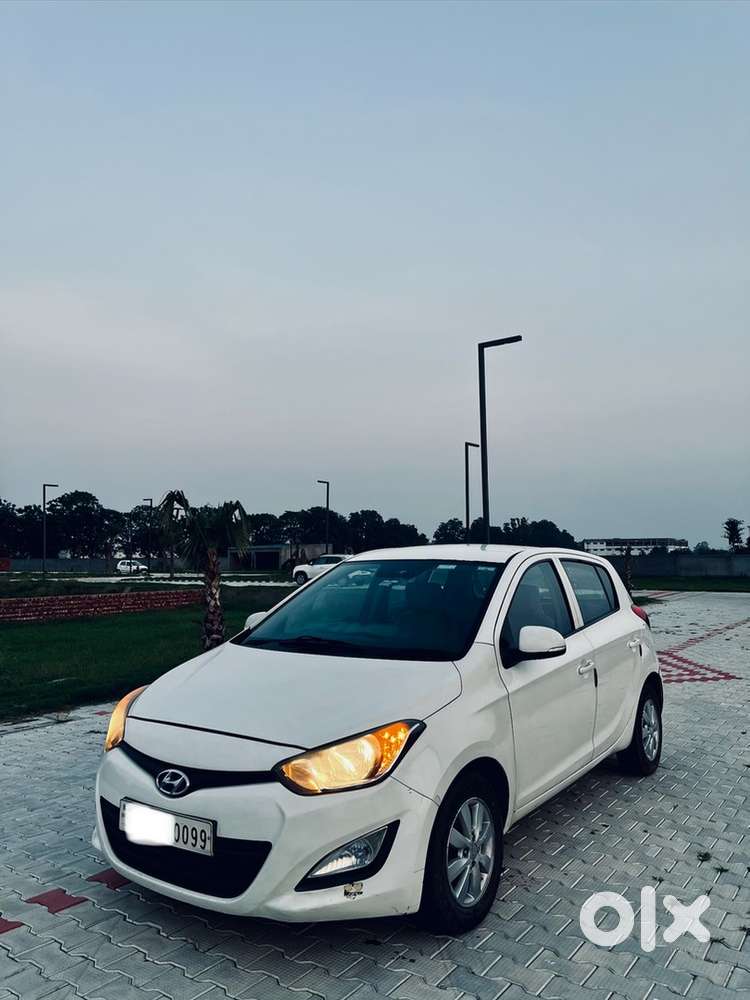 Hyundai I20 Diesel Manual 2012