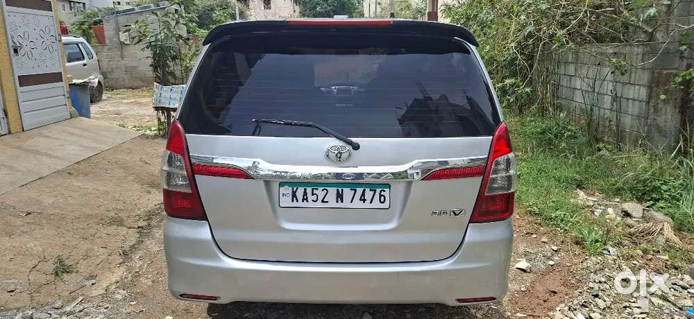 Toyota Innova Hycross 2014 Diesel 7 Str