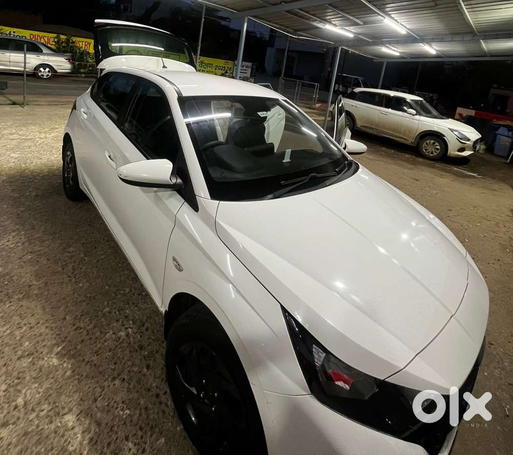 Hyundai New I20 Petrol 2023 Warranty Till 2028.