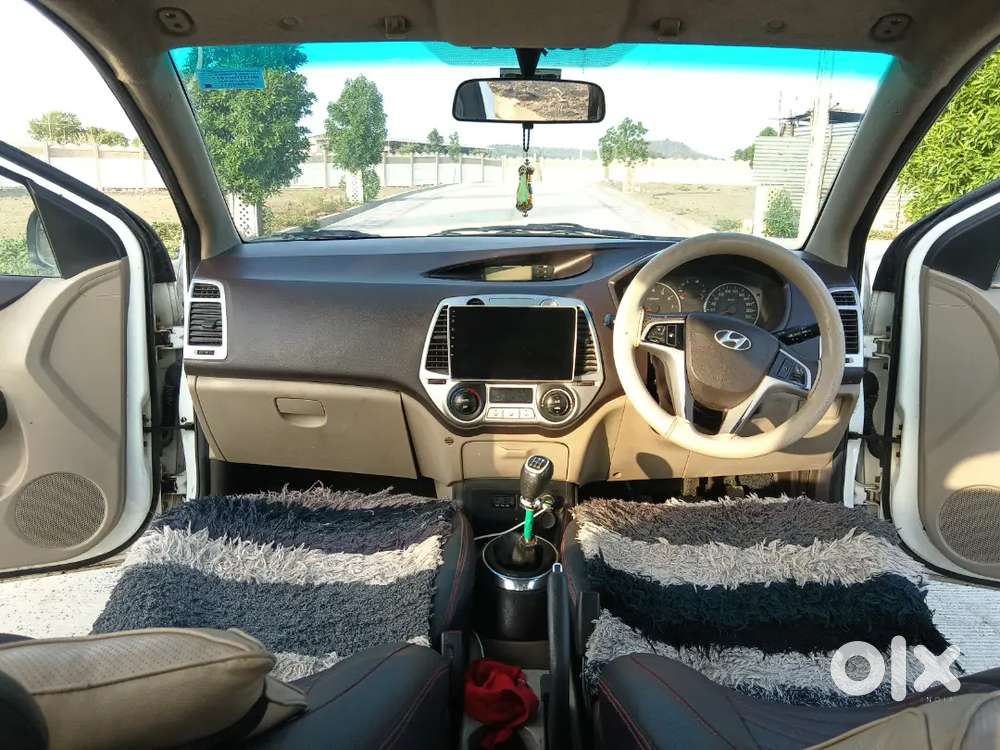 Hyundai I20 2011 Petrol 100000 Km Driven