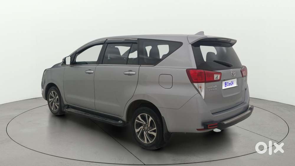 Toyota Innova Crysta [2020-ongoing] 2.4 Vx 8 Str, 2022, Diesel