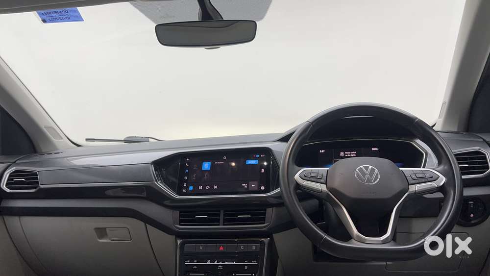 Volkswagen Taigun Topline 1.0 Tsi At (electric Seats), 2022, Petrol