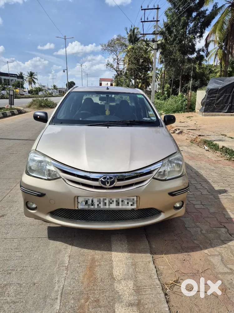 Toyota Etios 2011 Petrol 124000 Km Driven