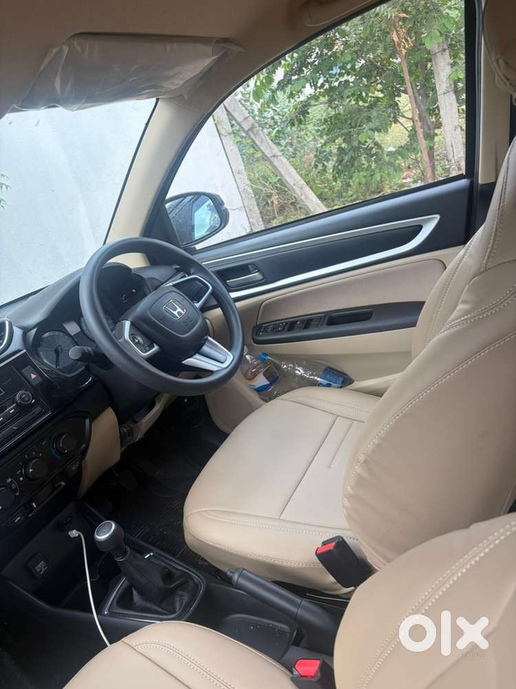 Honda Amaze 1.2 Petrol 2026