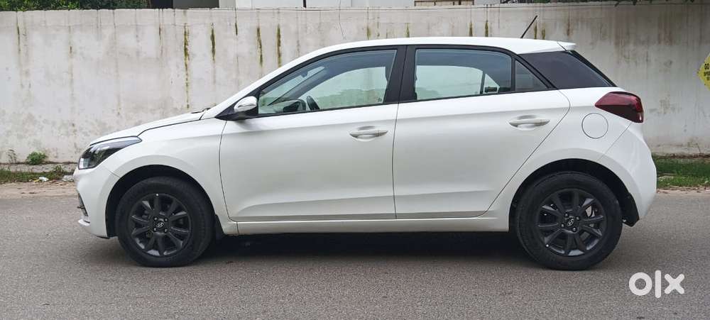 Hyundai I20 Sportz Plus Cvt, 2019, Petrol