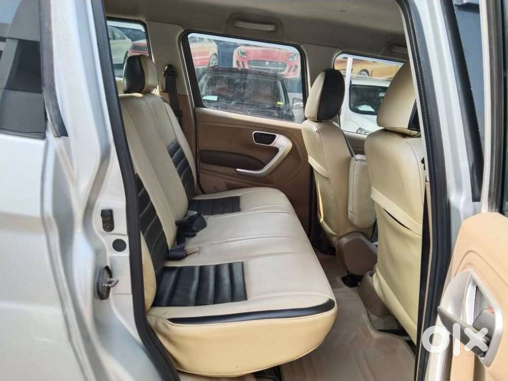 Mahindra Tuv 300 Mhawk100 T8, 2017, Diesel