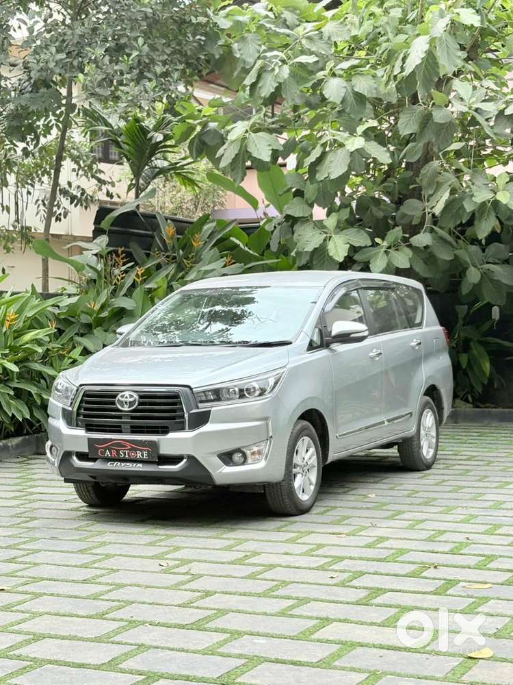 Toyota Innova Crysta 2.4 V, 2017, Diesel