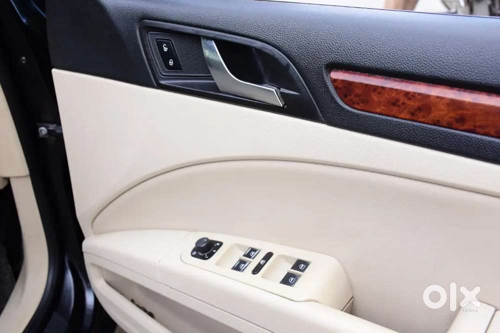 Skoda Superb 2.0 At 2012 Diesel
