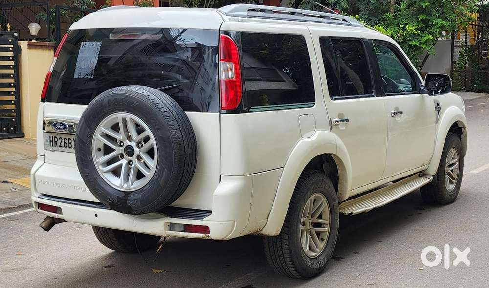Ford Endeavour 2.5l 4x2 Mt, 2013, Diesel
