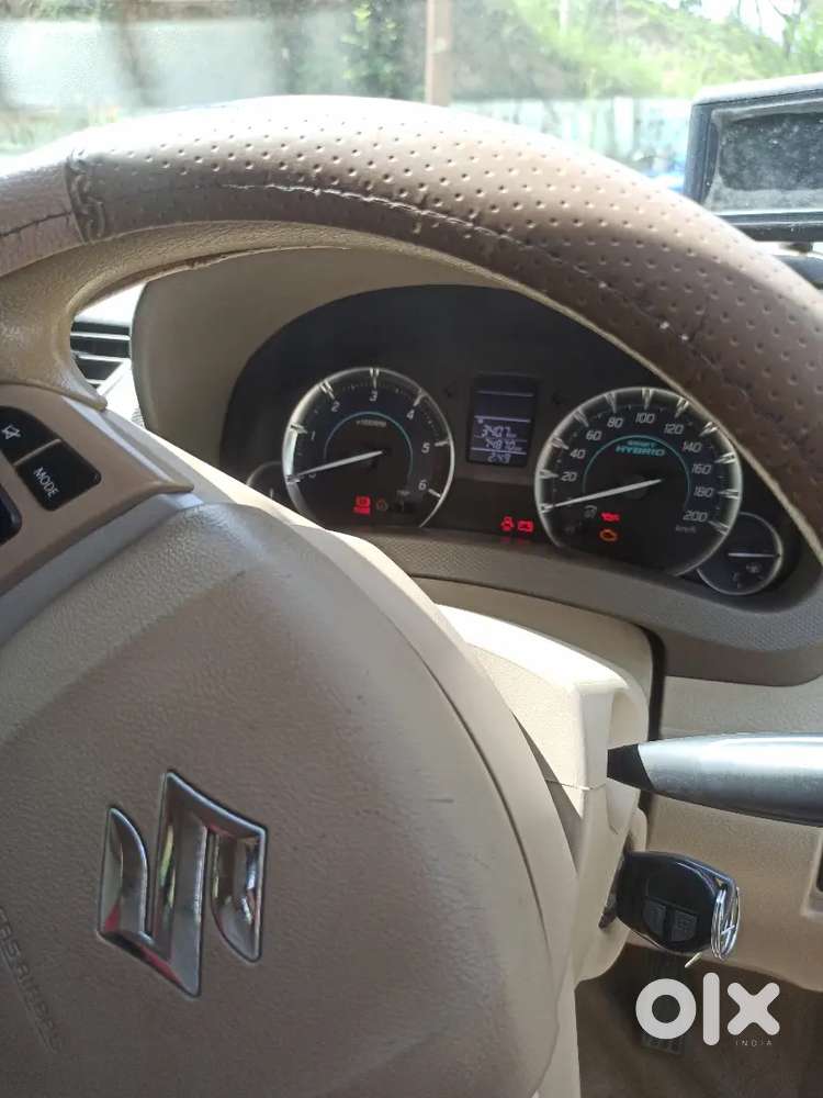 Maruti Suzuki Ertiga 2017 Diesel 75000 Km Driven