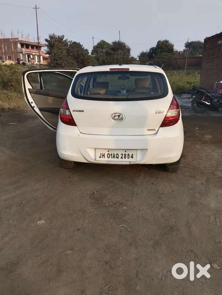 Hyundai I20 Petrol Manual 2012 65000 Km