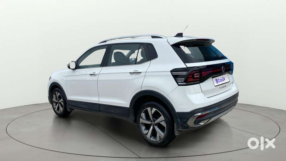 Volkswagen Taigun 1.0 Tsi Topline At, 2023, Petrol