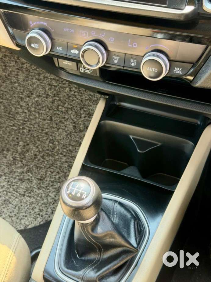 Honda City, 2022, Petrol
