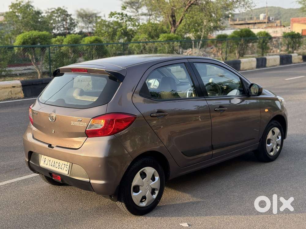 Tata Tiago 1.2 Revotron Xt Rhythm, 2016, Petrol