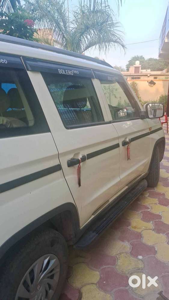 Mahindra Bolero Neo 2023 Diesel 26000 Km Driven