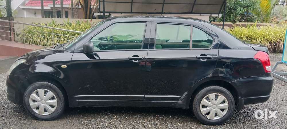 Maruti Suzuki Swift Dzire 1.2 Vxi Bsiv, 2009, Petrol