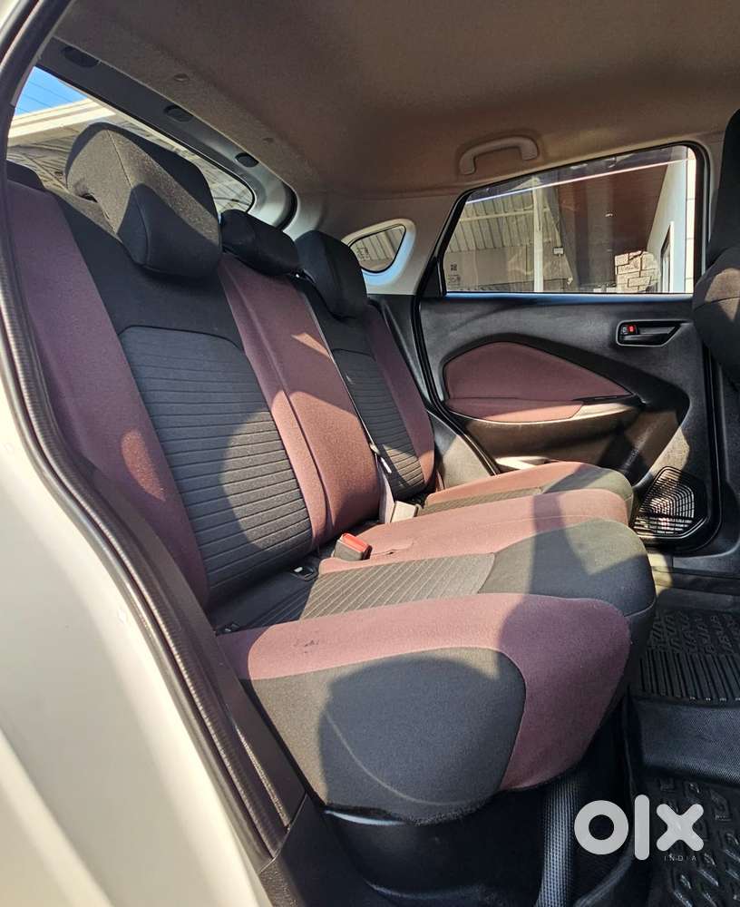 Maruti Suzuki Fronx Sigma 1.2 Mt, 2024, Petrol