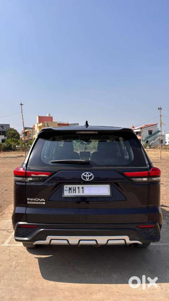 Toyota Innova Hycross, 2023, Petrol