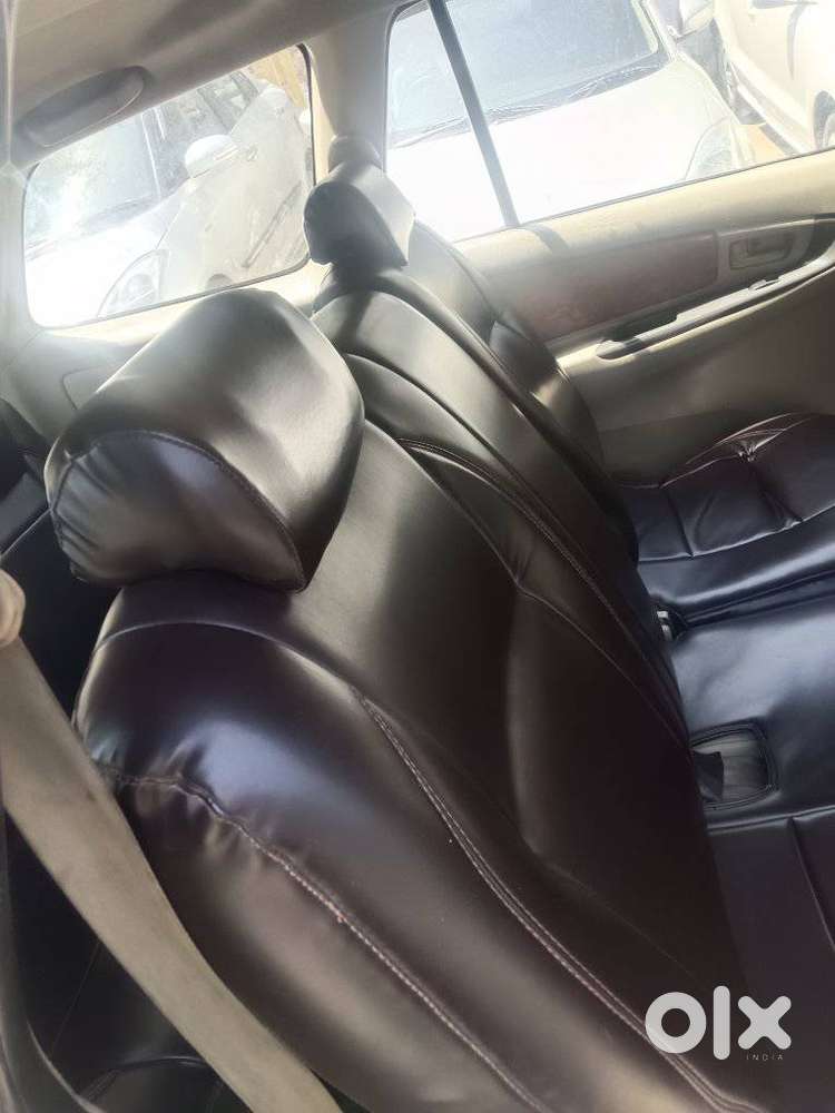 Toyota Innova 2.5 Z Diesel 7 Seater, 2014, Diesel