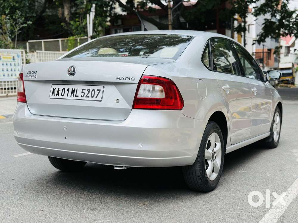 Skoda Rapid Elegance 1.6 Tdi Cr Manual, 2014, Diesel