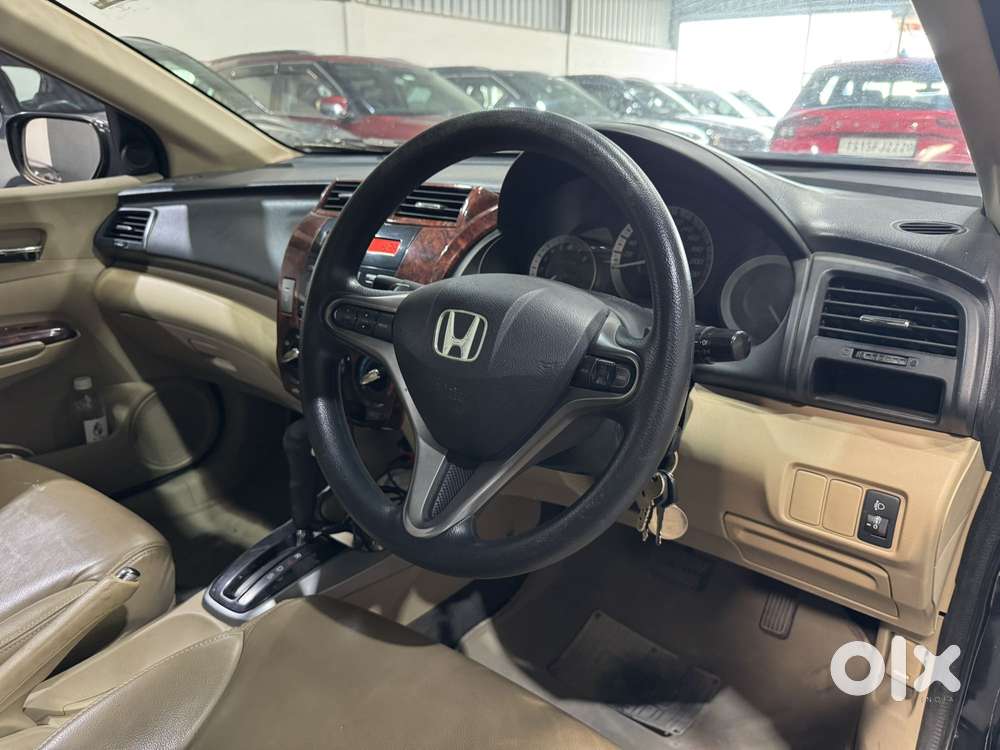 Honda City 2011-2013 V At Avn, 2012, Petrol