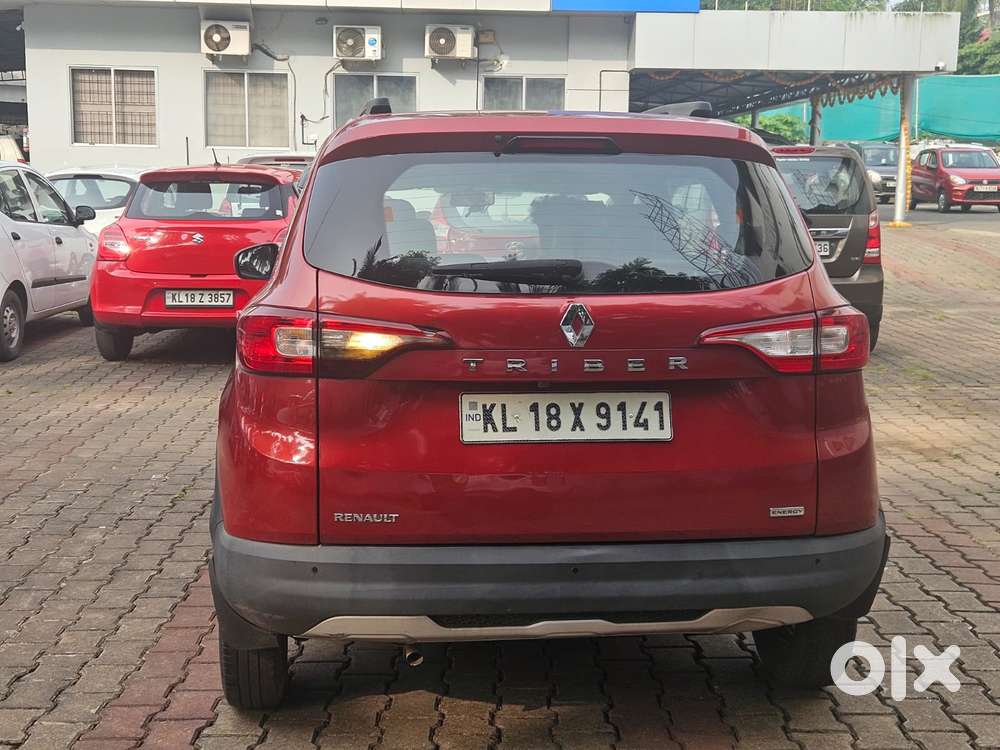 Renault Triber 1.0 Rxz Dual Tone, 2019, Petrol