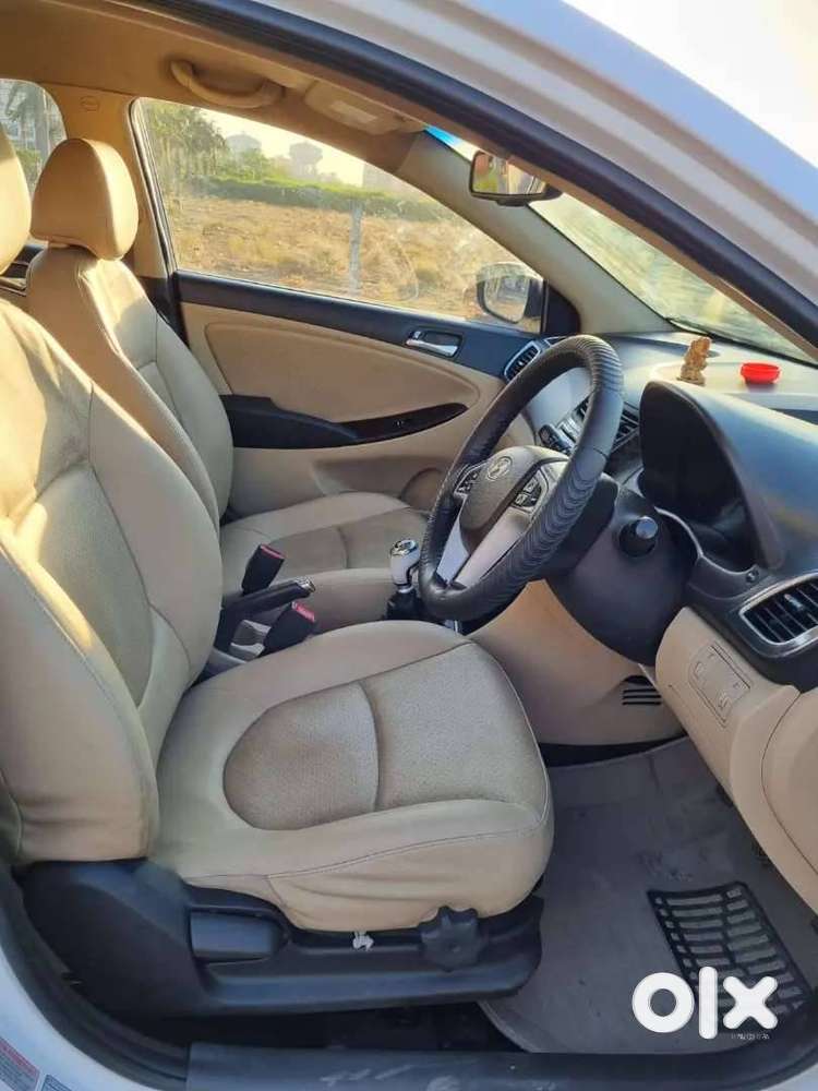 Hyundai Fluidic Verna