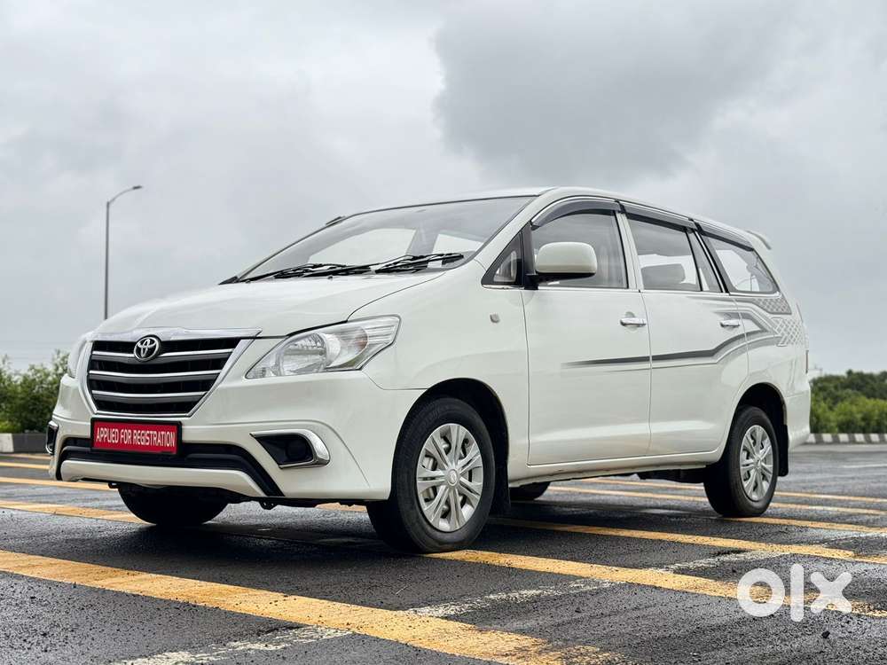 Toyota Innova 2.5 G (diesel) 8 Seater, 2016, Diesel