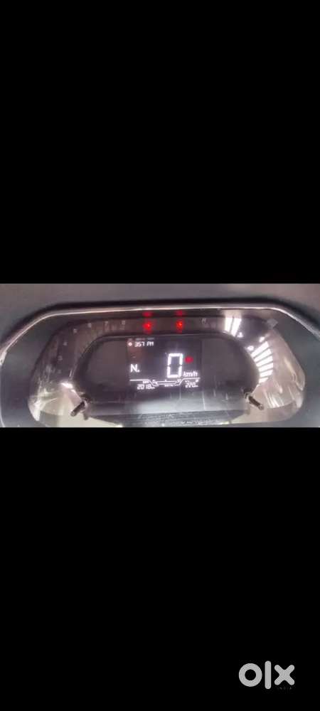 Tata Tiago 2025 Petrol 2200 Km Driven