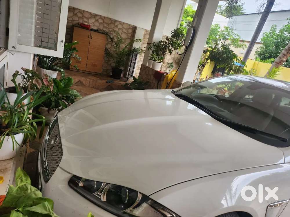 Jaguar Xf 2017 (85000 Km)