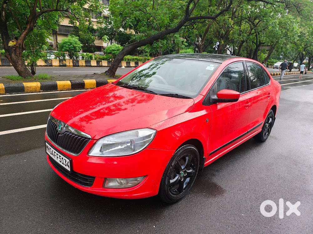 Skoda Rapid Elegance 2012