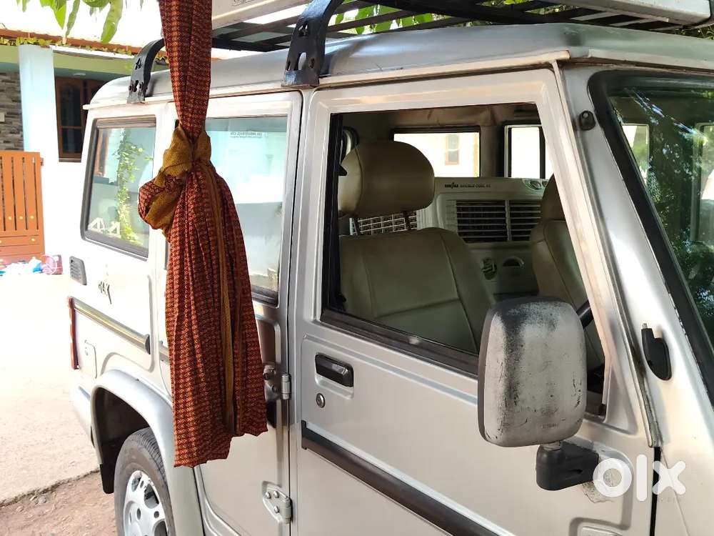 Mahindra Bolero 2001