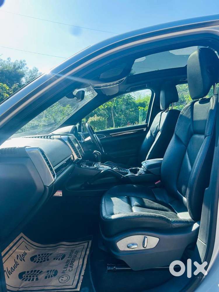 Porsche Cayenne 2013 Diesel Well Maintained Excellent Condition