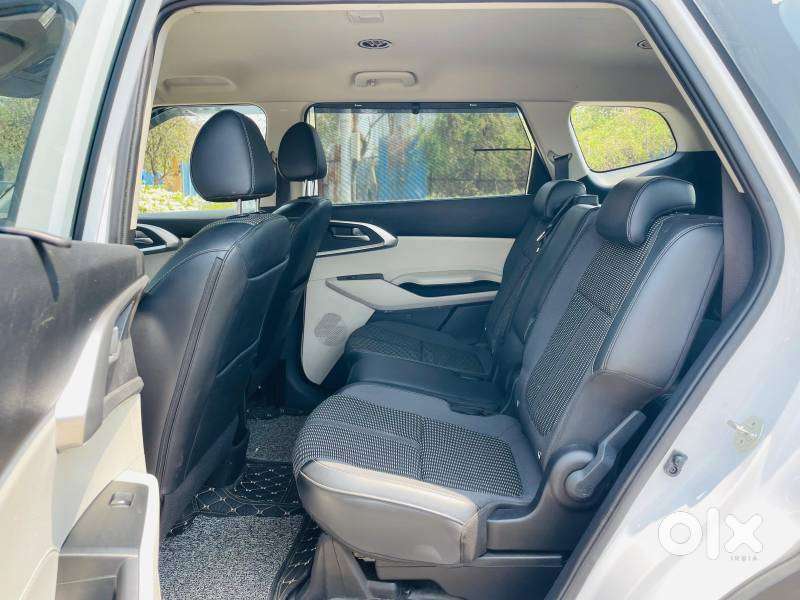 Kia Carens 1.4 Prestige Plus Turbo 7 Str, 2023, Petrol