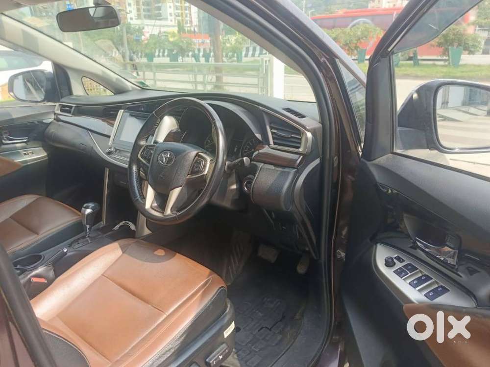Toyota Innova Crysta 2.8 Z, 2017, Diesel