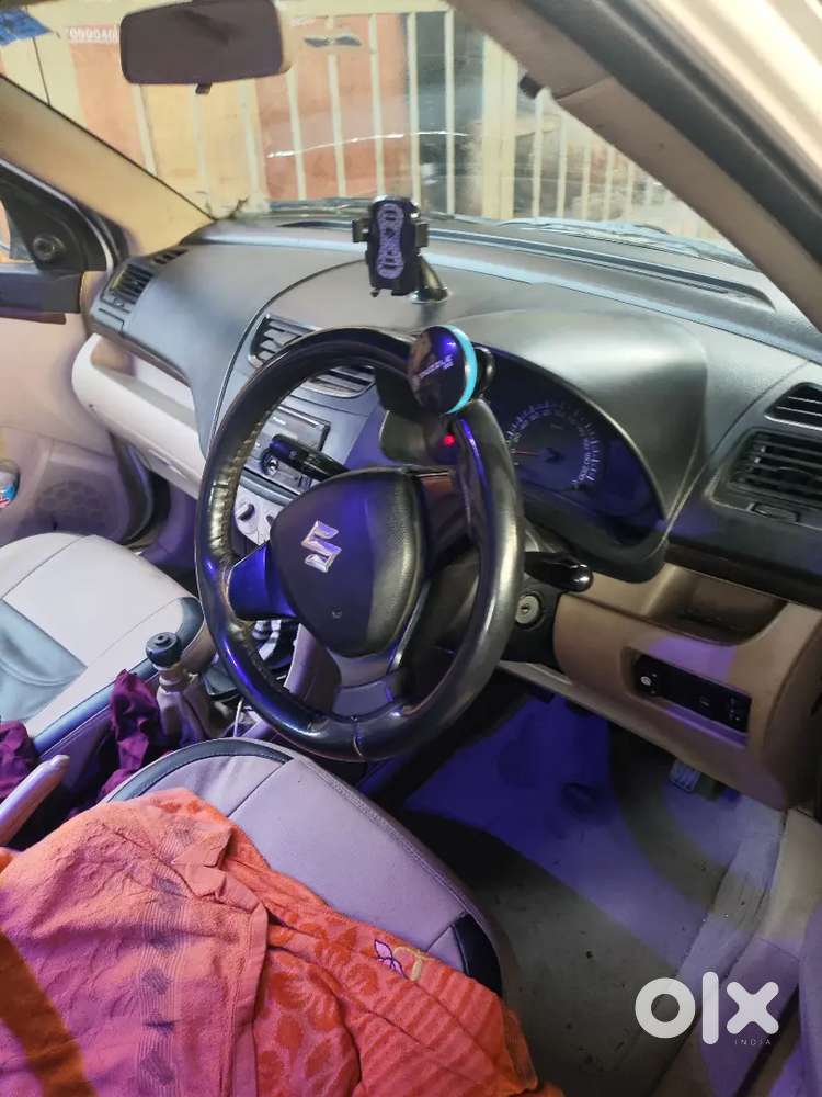 Maruti Suzuki Swift Dzire 2017 Petrol 130000 Km Driven