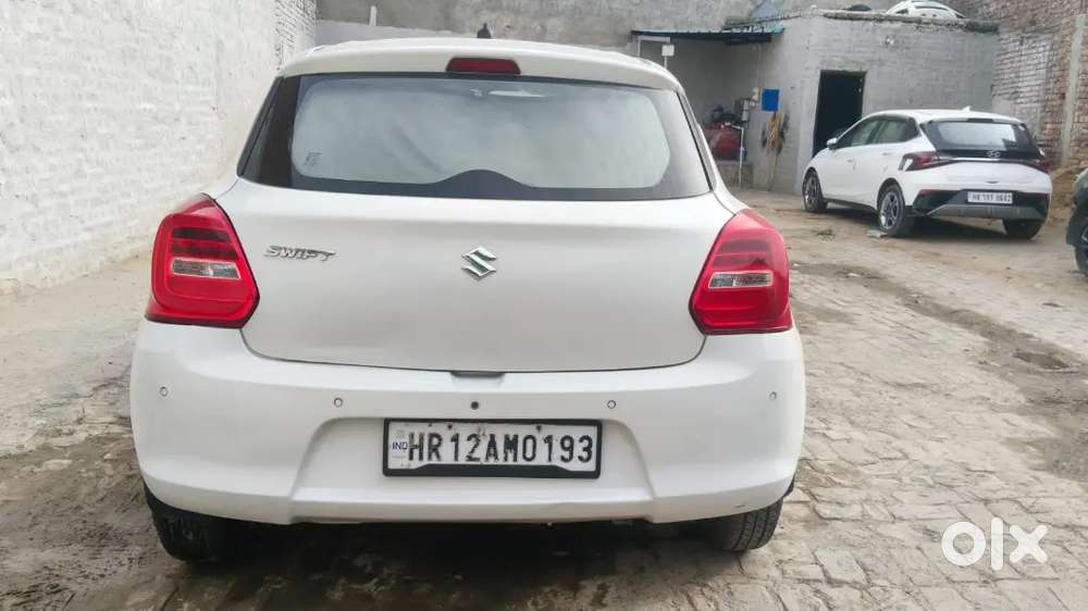 Well Maintained  Gadi Hai