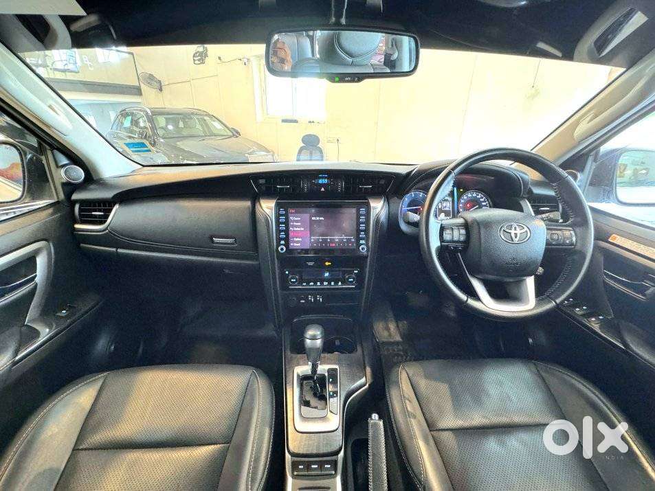 Toyota Fortuner 4x2 At 2.8 Diesel, 2021, Diesel