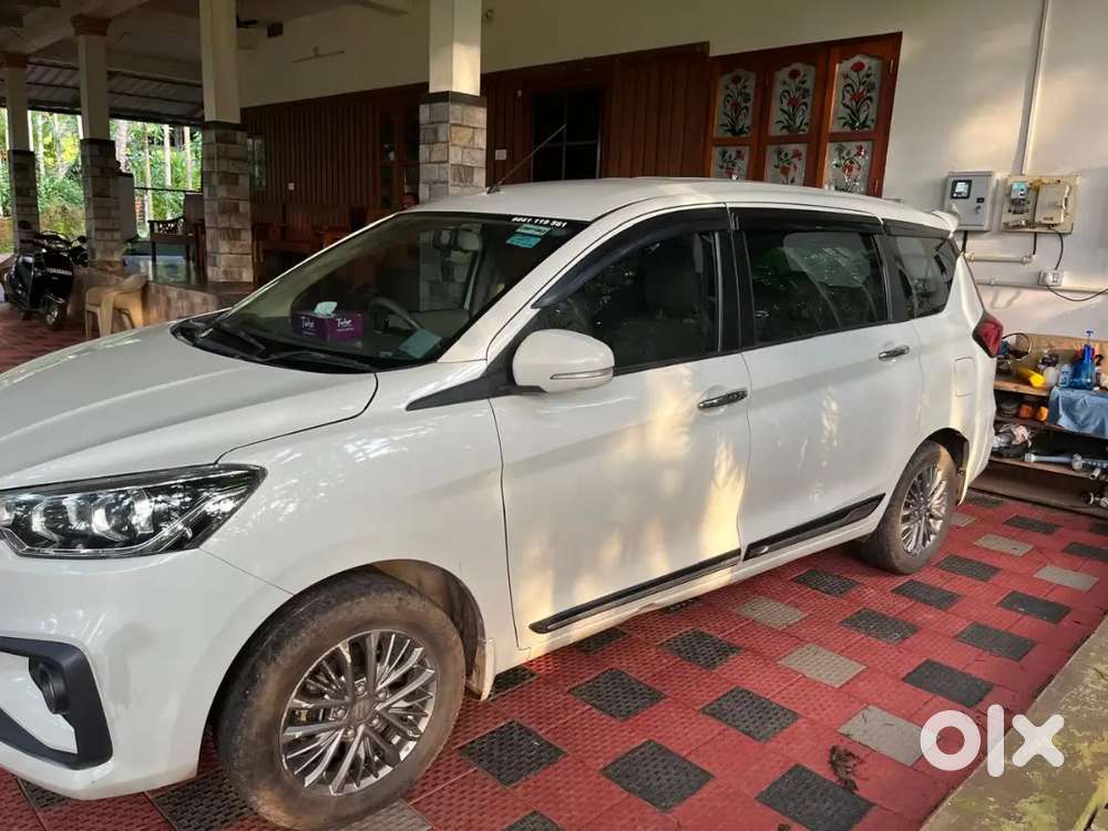 2019 Maruti Suzuki Ertiga Zxi At Shvs