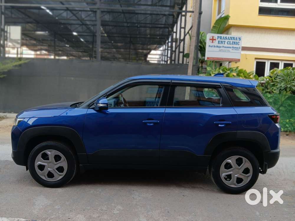 Maruti Suzuki Brezza Vxi At, 2023, Petrol