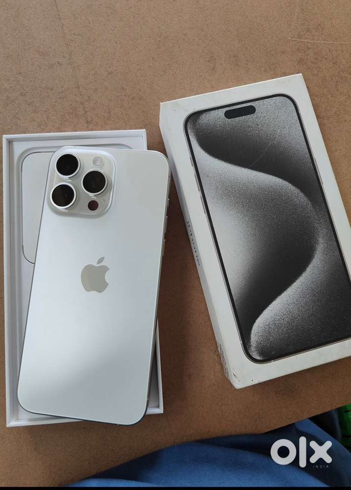 Iphone 15 pro max 256 - Mobile Phones in Bandatihra, Bargarh - 1859950068