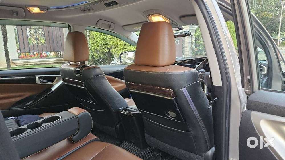 Toyota Innova Crysta [2020-ongoing] 2.4 Zx At 7 Str, 2022, Diesel