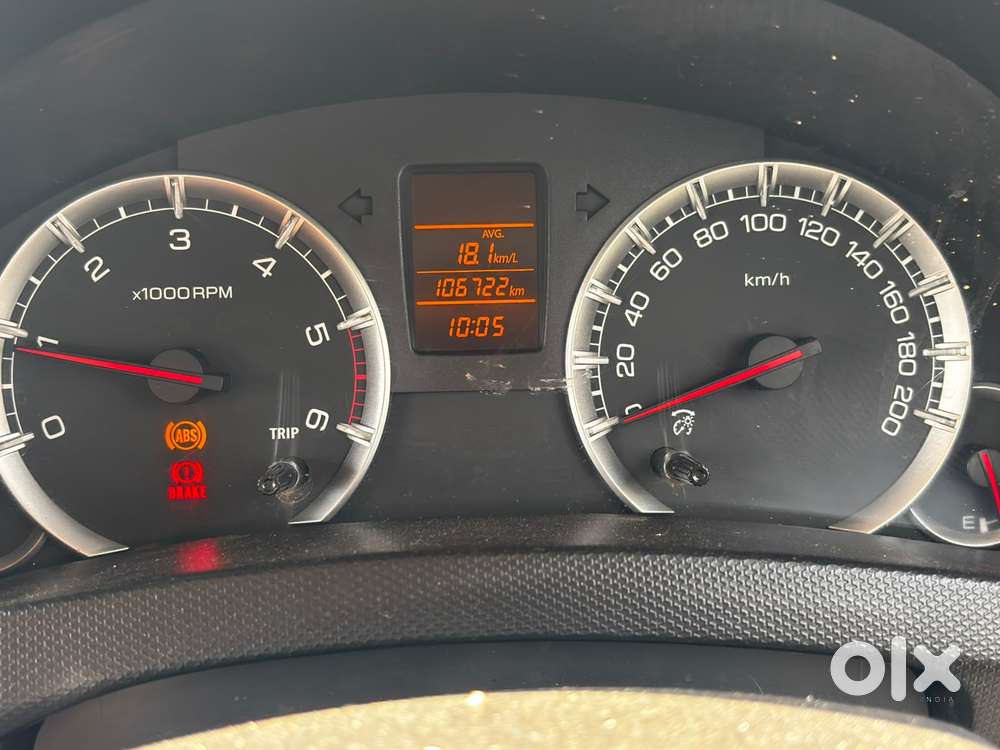 Maruti Suzuki Swift Dzire Vdi Bsiv, 2015, Diesel