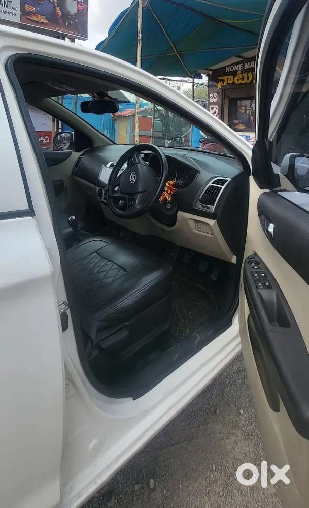 Hyundai I20 Petrol Manual 2013