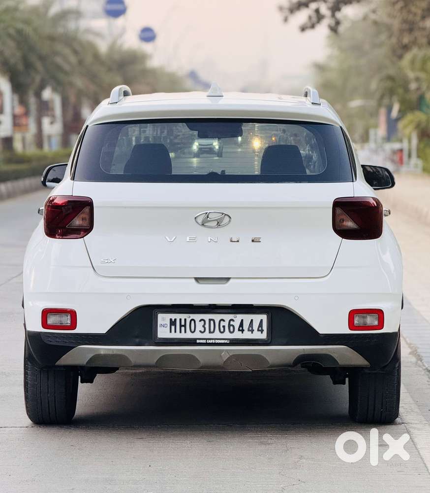 Hyundai Venue Sx (o) Mt 1.5 Diesel, 2019, Diesel
