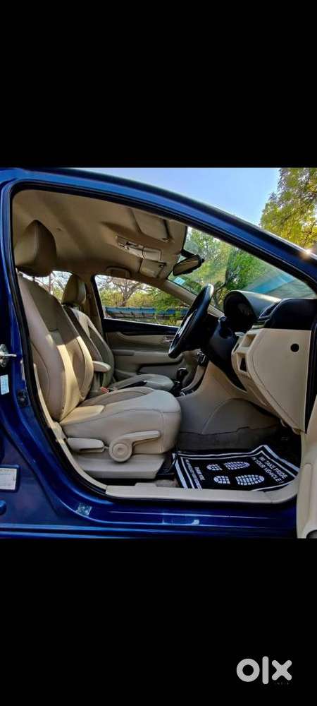 Maruti Suzuki Ciaz 1.5 Alpha Shvs Amt, 2017, Petrol