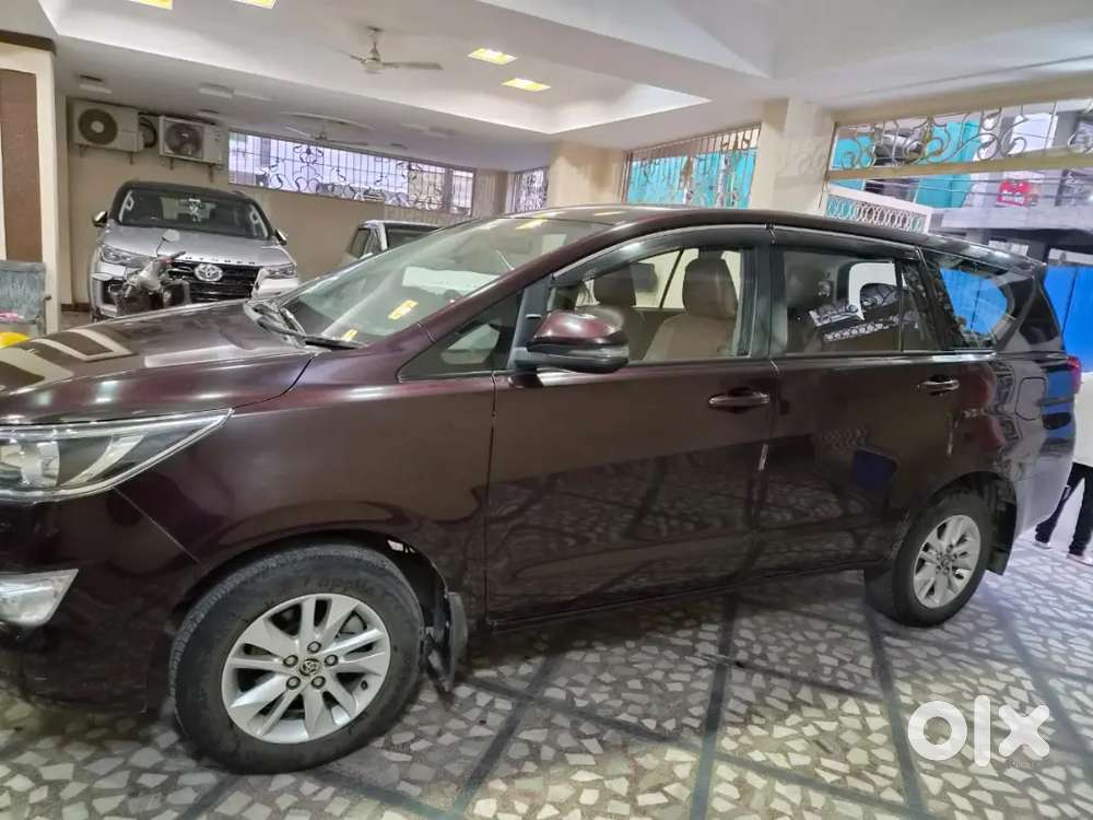 Toyota Innova Crysta 2018